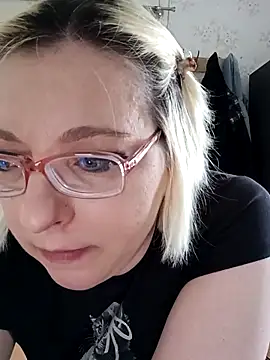 VikaKing online show from 03/24/26, 12:21