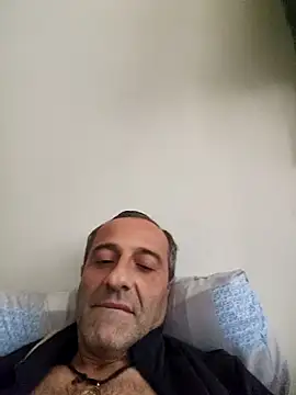 Snapshot of NY-DuDu chatting on 12/04/25, 06:27 NY-DuDu online show from 12/04/25, 06:27