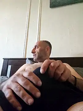 Snapshot of NY-DuDu chatting on 04/19/26, 08:33 NY-DuDu online show from 04/19/26, 08:33