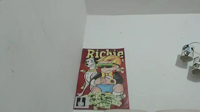 Snapshot of Thomasjons_ chatting on 11/23/25, 12:43 Thomasjons online show from 11/23/25, 12:43