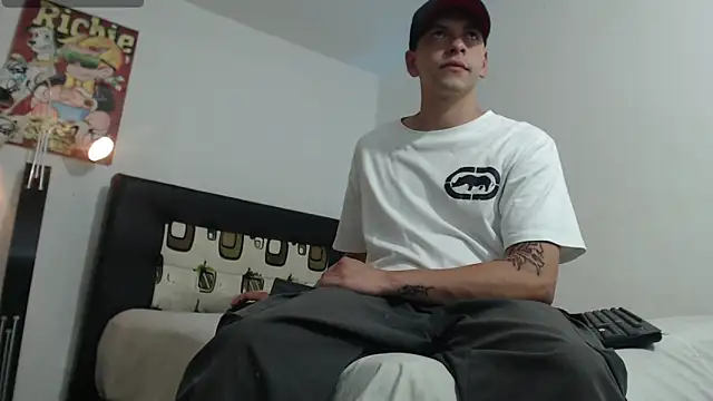 Thomasjons  online show from 05/31/26, 04:53