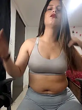 Snapshot of Ladynova440 chatting on 03/27/26, 09:14 Ladynova440 online show from 03/27/26, 09:14