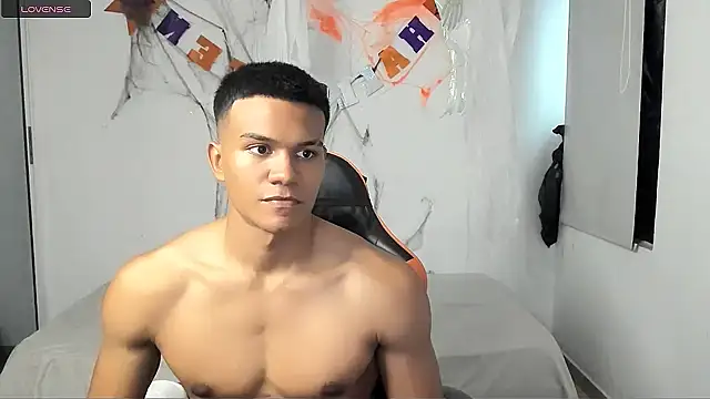 Snapshot of jeanfran_ferrer chatting on 10/28/25, 06:32 jeanfran ferrer online show from 10/28/25, 06:32