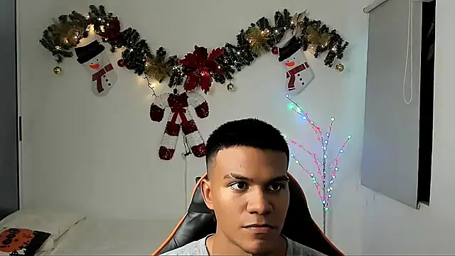 Snapshot of jeanfran_ferrer chatting on 11/26/25, 07:04 jeanfran ferrer online show from 11/26/25, 07:04