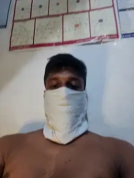 Snapshot of Bullboy8in chatting on 09/13/25, 08:52 Bullboy8in online show from 09/13/25, 08:52