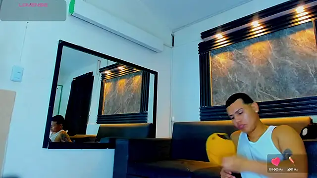 Snapshot of Rick_big chatting on 09/11/25, 12:16 Rick big online show from 09/11/25, 12:16