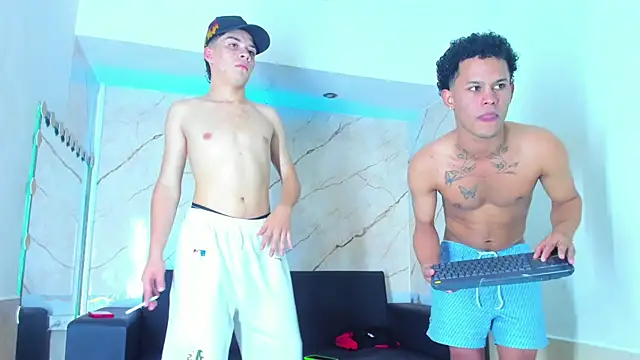 Snapshot of Rick_big chatting on 10/09/25, 03:32 Rick big online show from 10/09/25, 03:32