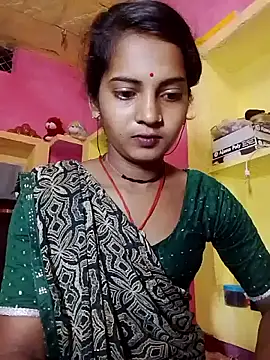 Snapshot of Hot_bbbb chatting on 10/13/25, 06:08 Hot bbbb online show from 10/13/25, 06:08