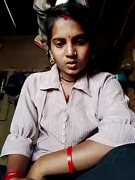 Snapshot of Hot_bbbb chatting on 11/10/25, 08:46 Hot bbbb online show from 11/10/25, 08:46