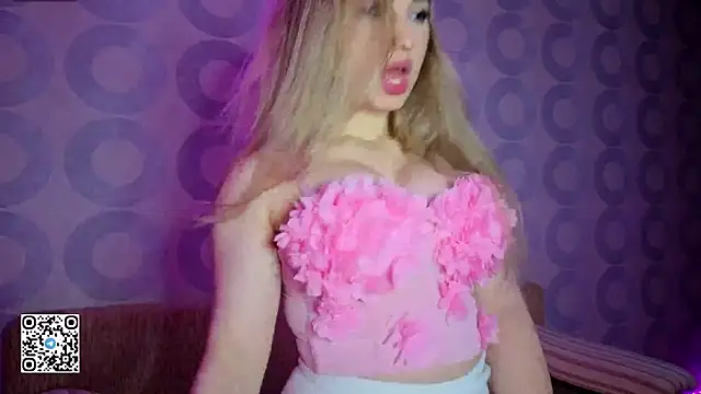 Snapshot of sugarskitty chatting on 09/24/25, 02:26 sugarskitty online show from 09/24/25, 02:26