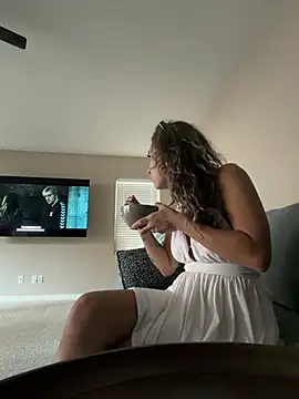 Snapshot of Chicagobabe chatting on 07/19/26, 01:42 Chicagobabe online show from 07/19/26, 01:42