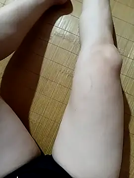 Jessical--Li online show from 10/08/25, 04:54