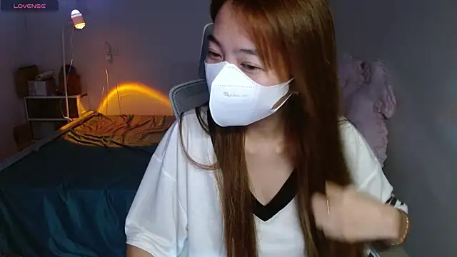 Snapshot of Alina_MissAsian chatting on 09/12/25, 04:18 Alina MissAsian online show from 09/12/25, 04:18