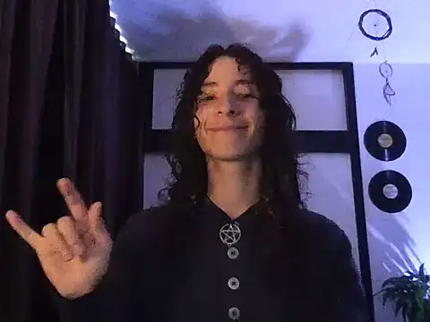 camille delrey online show from 09/08/25, 09:58