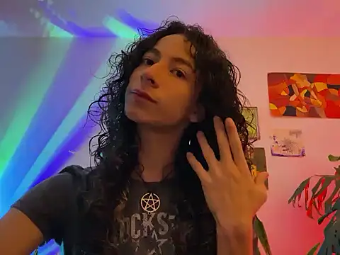 camille delrey online show from 10/07/25, 02:09