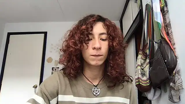 Snapshot of camille_delrey chatting on 03/31/26, 05:24 camille delrey online show from 03/31/26, 05:24