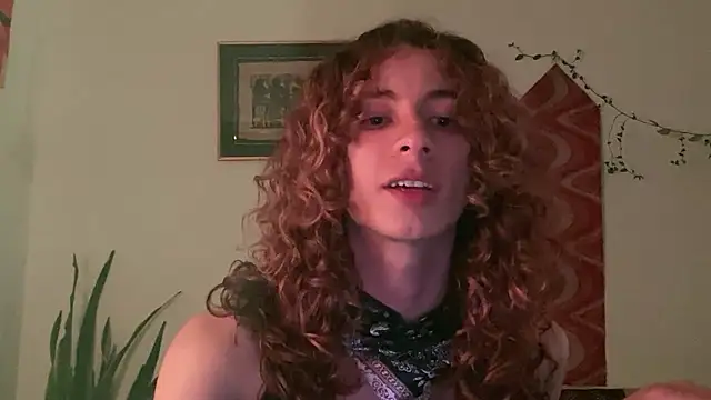 Snapshot of camille_delrey chatting on 06/21/26, 03:20 camille delrey online show from 06/21/26, 03:20