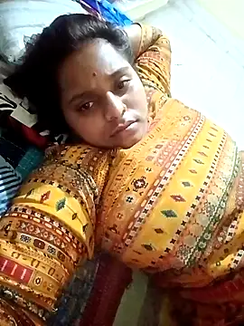 Snapshot of Hot_crety chatting on 11/04/25, 11:59 Hot crety online show from 11/04/25, 11:59