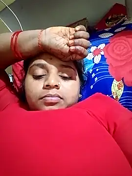 Snapshot of Hot_crety chatting on 11/05/25, 05:13 Hot crety online show from 11/05/25, 05:13