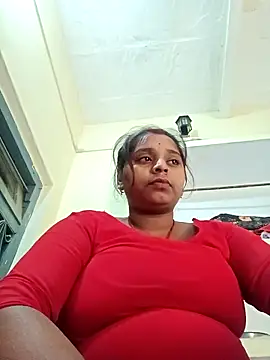 Snapshot of Hot_crety chatting on 11/26/25, 09:21 Hot crety online show from 11/26/25, 09:21