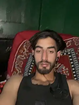 Snapshot of lyath3245 chatting on 03/28/26, 07:02 lyath3245 online show from 03/28/26, 07:02