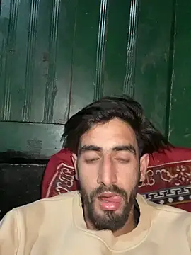 Snapshot of lyath3245 chatting on 04/06/26, 03:24 lyath3245 online show from 04/06/26, 03:24