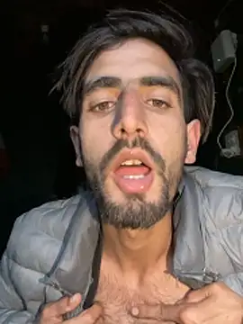 Snapshot of lyath3245 chatting on 04/19/26, 01:10 lyath3245 online show from 04/19/26, 01:10