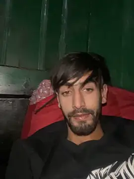 Snapshot of lyath3245 chatting on 04/22/26, 07:04 lyath3245 online show from 04/22/26, 07:04