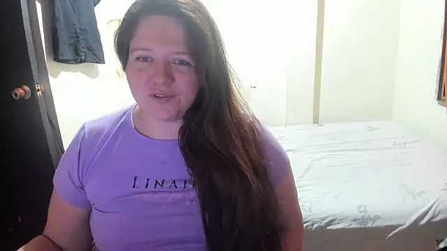 Daphne girlsex online show from 09/18/25, 05:09