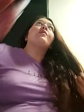 Daphne girlsex online show from 04/13/26, 03:06