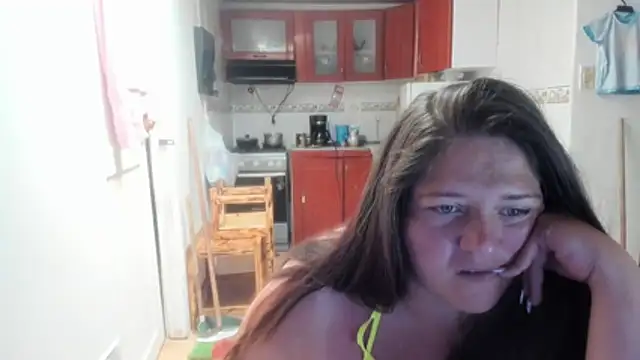 Snapshot of Daphne_girlsex chatting on 07/06/26, 03:03 Daphne girlsex online show from 07/06/26, 03:03