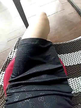 meomeocute online show from 10/31/25, 05:30