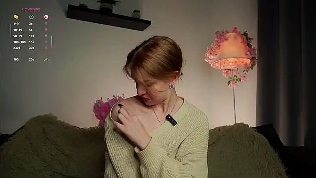 EasterBonney online show from 10/15/25, 11:32