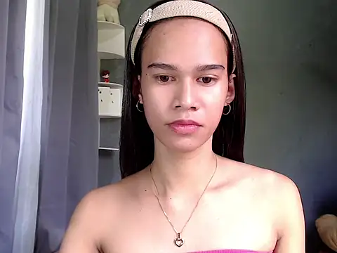 urseductivebarbie xx online show from 01/11/26, 03:00