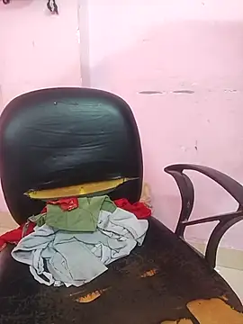 BILLO-RANI67 online show from 10/18/25, 05:21