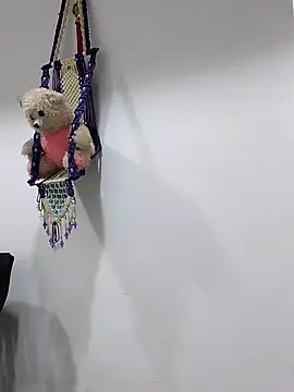 sneha bebo online show from 10/12/25, 03:55