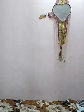 sneha bebo online show from 03/31/26, 03:34