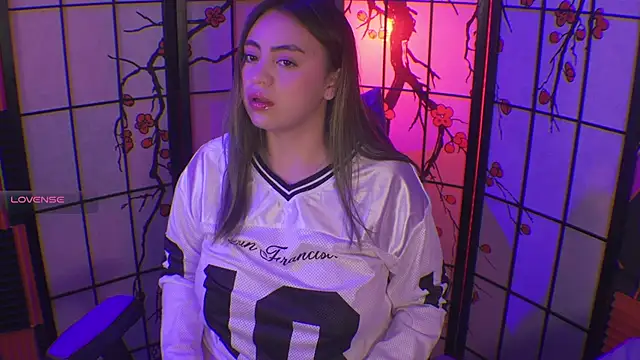 Snapshot of Vanelope_sweet_ chatting on 02/19/26, 02:35 Vanelope sweet online show from 02/19/26, 02:35