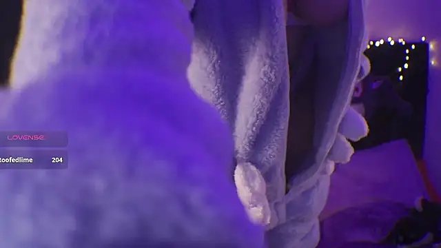 Snapshot of Vanelope_sweet_ chatting on 03/03/26, 04:18 Vanelope sweet online show from 03/03/26, 04:18