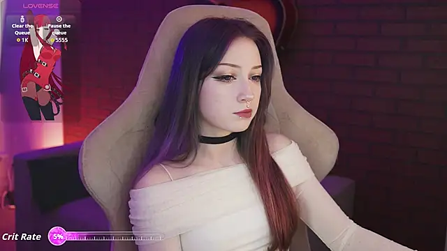 LiliLuna online show from 10/02/25, 09:49