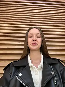 ElliRose online show from 09/15/25, 06:57