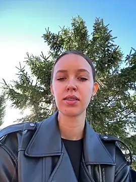 ElliRose online show from 09/27/25, 05:01