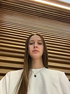 ElliRose online show from 12/16/25, 05:45