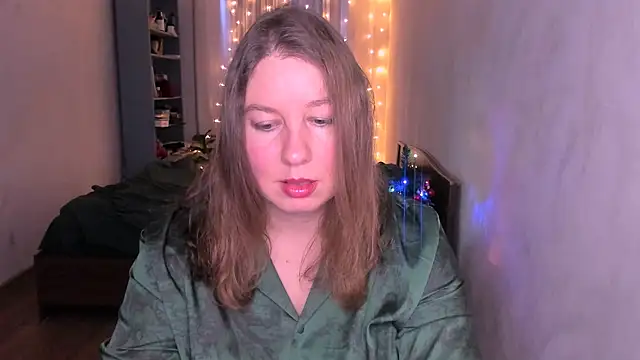 NancySanders online show from 12/22/25, 06:10