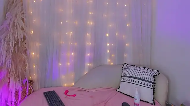 arianna cox   online show from 02/03/26, 06:40