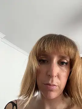 violetofsecret online show from 10/18/25, 11:55