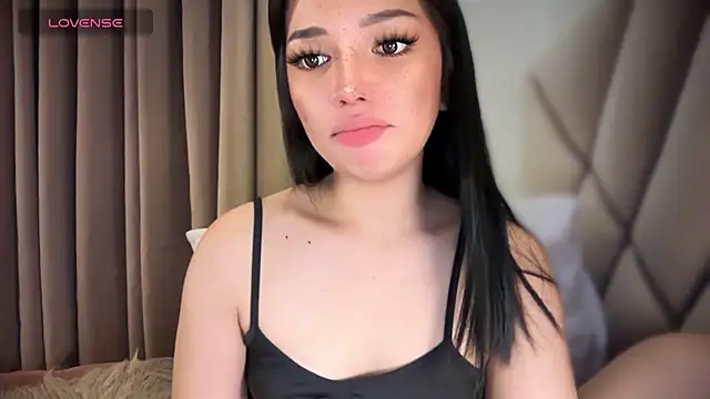 Snapshot of hadahera chatting on 09/18/25, 05:04 hadahera online show from 09/18/25, 05:04