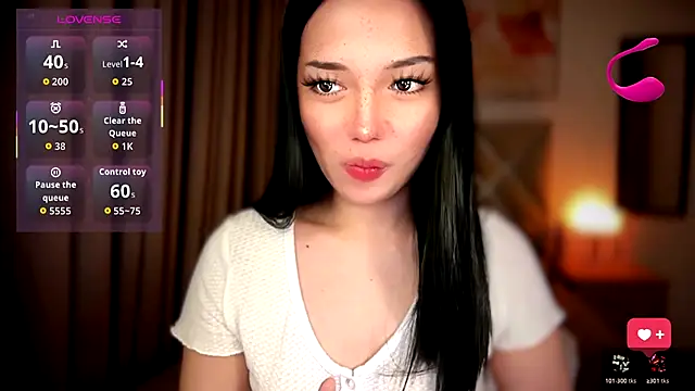 Snapshot of hadahera chatting on 11/06/25, 02:18 hadahera online show from 11/06/25, 02:18