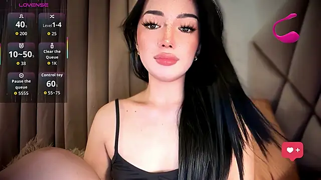 Snapshot of hadahera chatting on 04/06/26, 05:03 hadahera online show from 04/06/26, 05:03