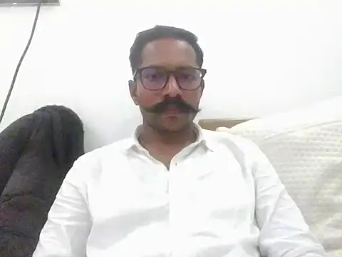 Snapshot of hosur_horny chatting on 04/11/26, 01:26 hosur horny online show from 04/11/26, 01:26
